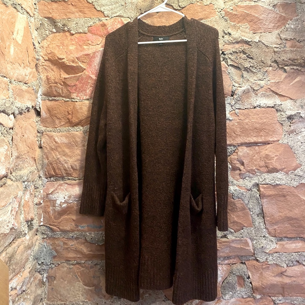 Long cardi